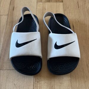 Nike Cream and Black Slide Sandals
